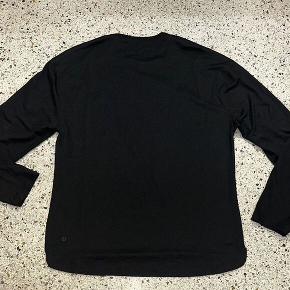 Lululemon black two tone long sleeve shirt top Large L - Picture 1 of 6